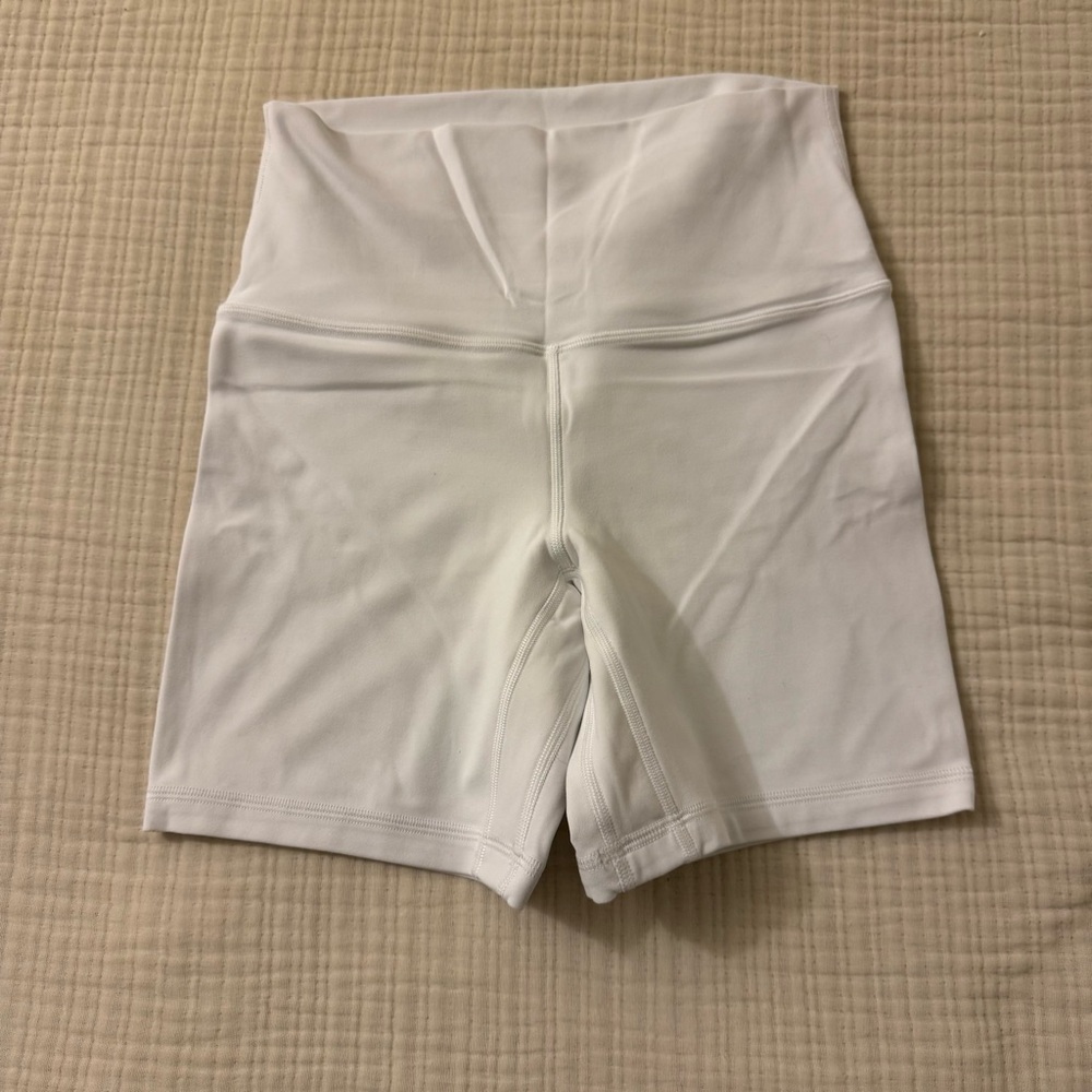 Lululemon 6” Align Shorts